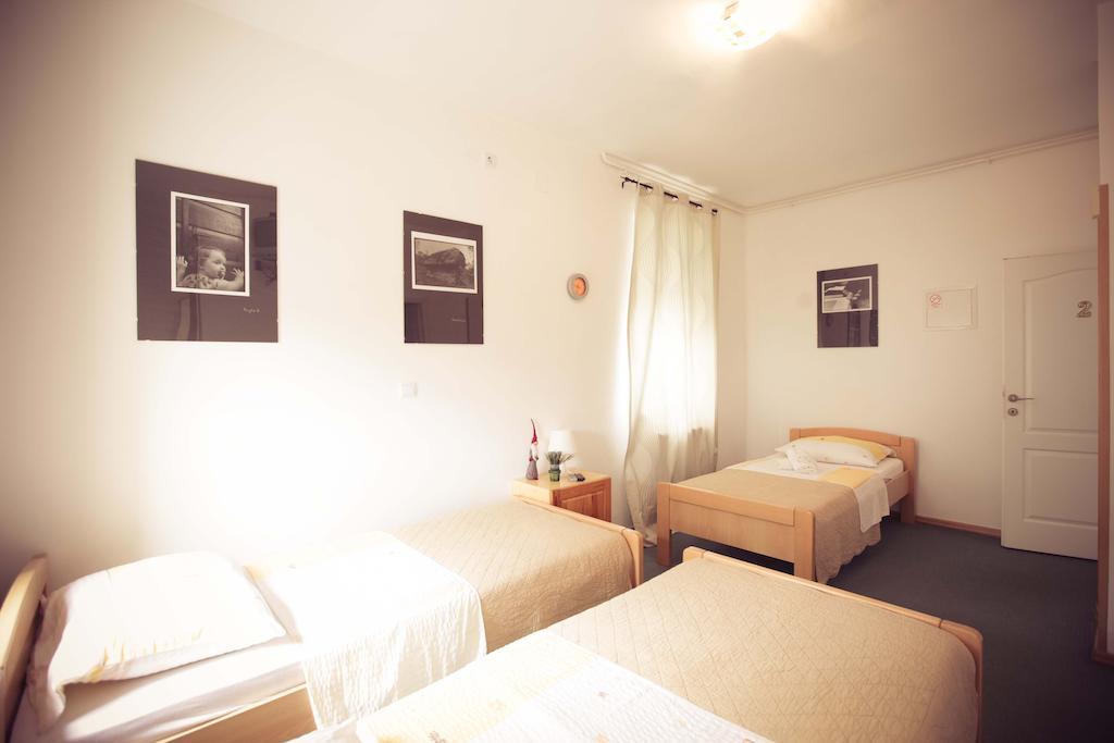 Rooms Medved サモボル エクステリア 写真